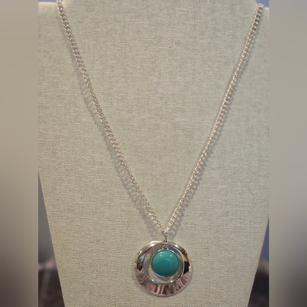 Liz Claiborne long necklace silver